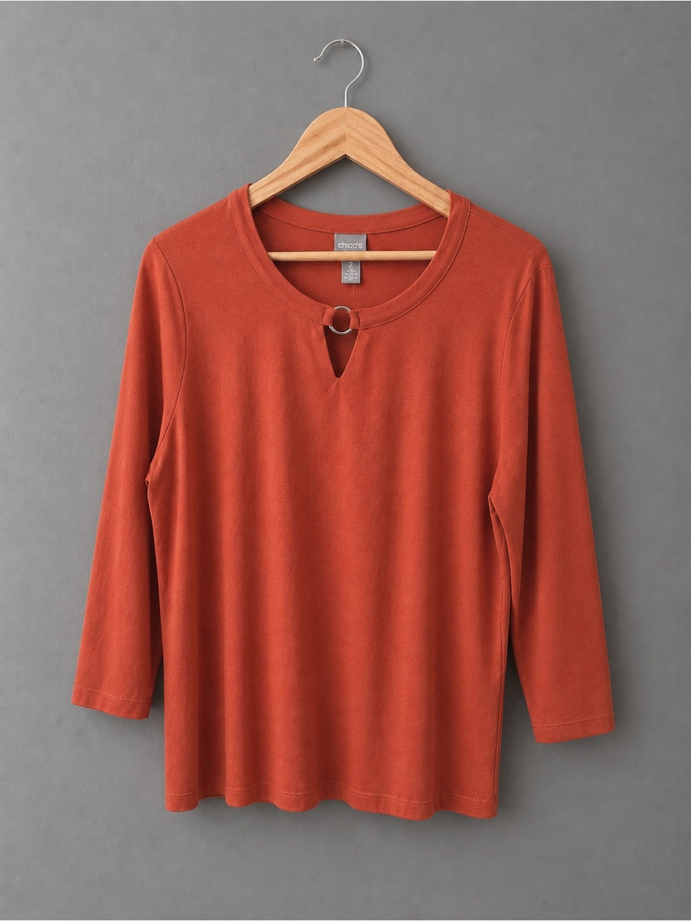 Chico’s  Orange Knit Top Size 2 Womens Keyhole Ring Detail 3/4 Sleeve Casual